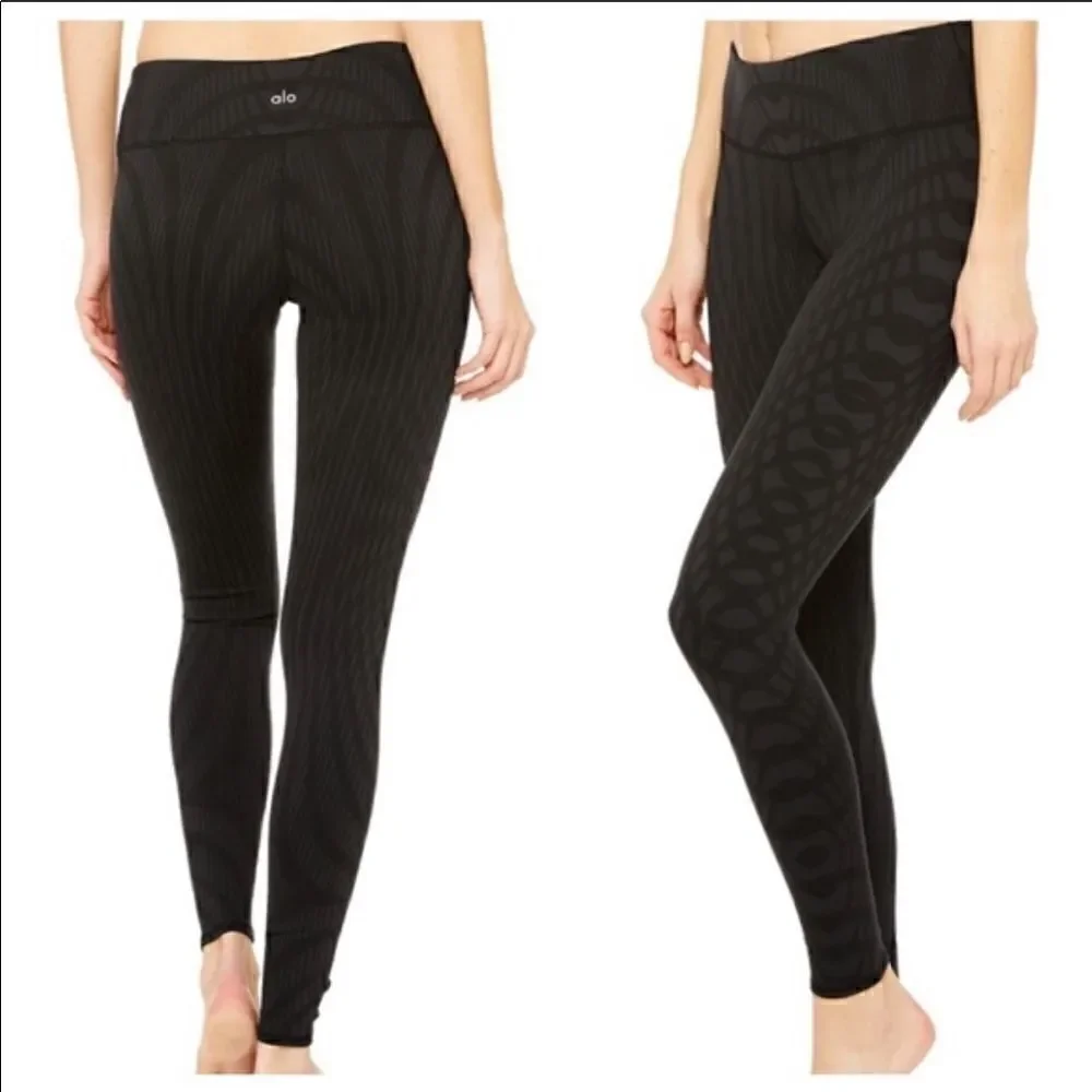 Nwot Alo Yoga Arches high waist airbrush leggings